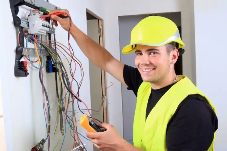 elektricien Bruinehaar